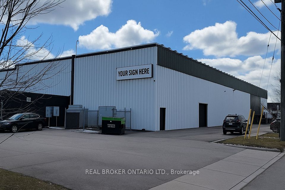 5900 Thorold Stone