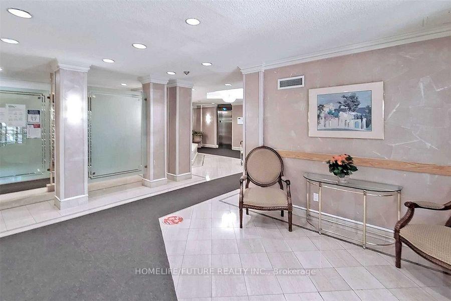 3 Bedrooms Condo at 75 Bamburgh,  Toronto For sale