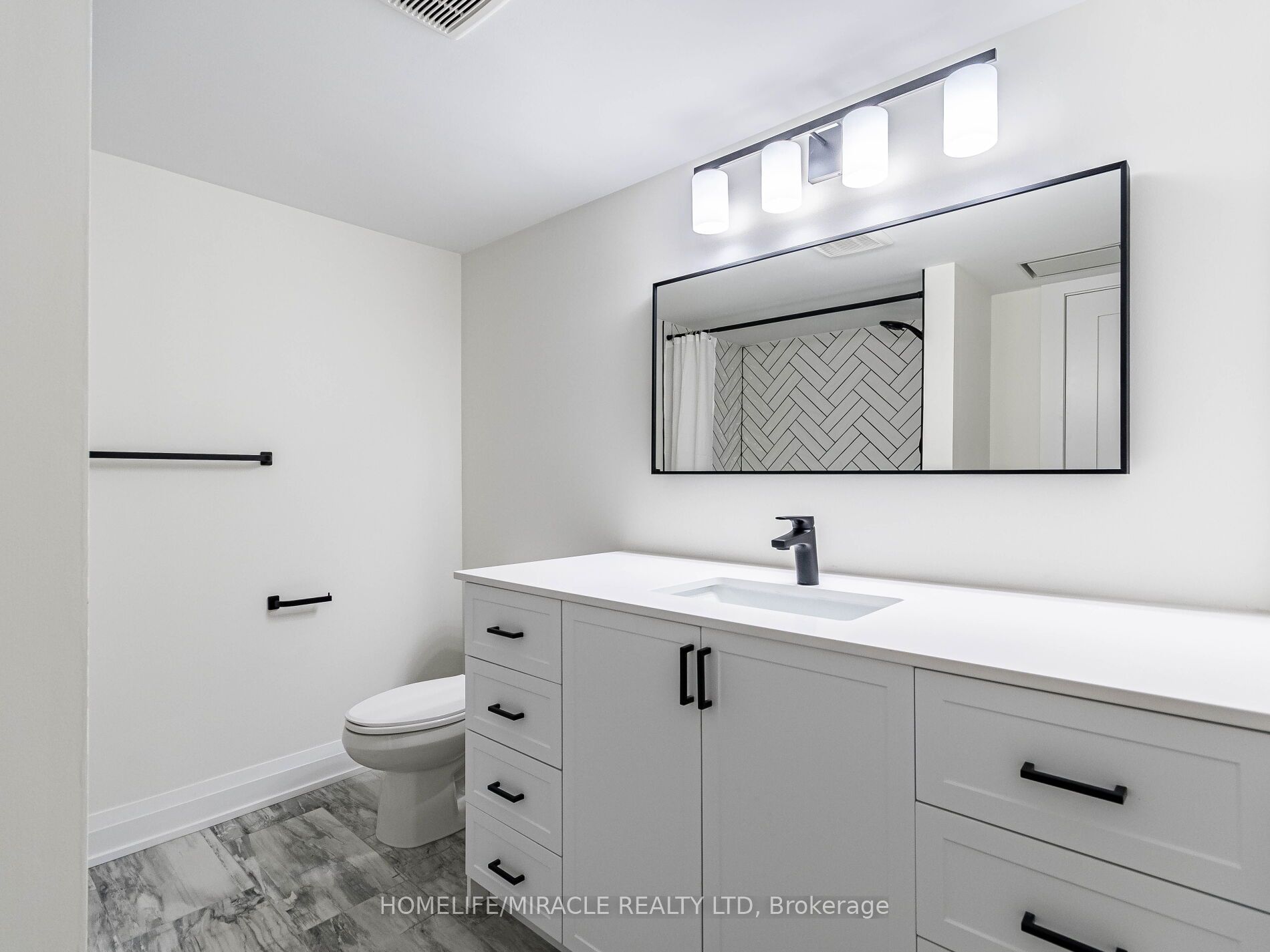 1270 Maple Crossing Boulevard, #604
