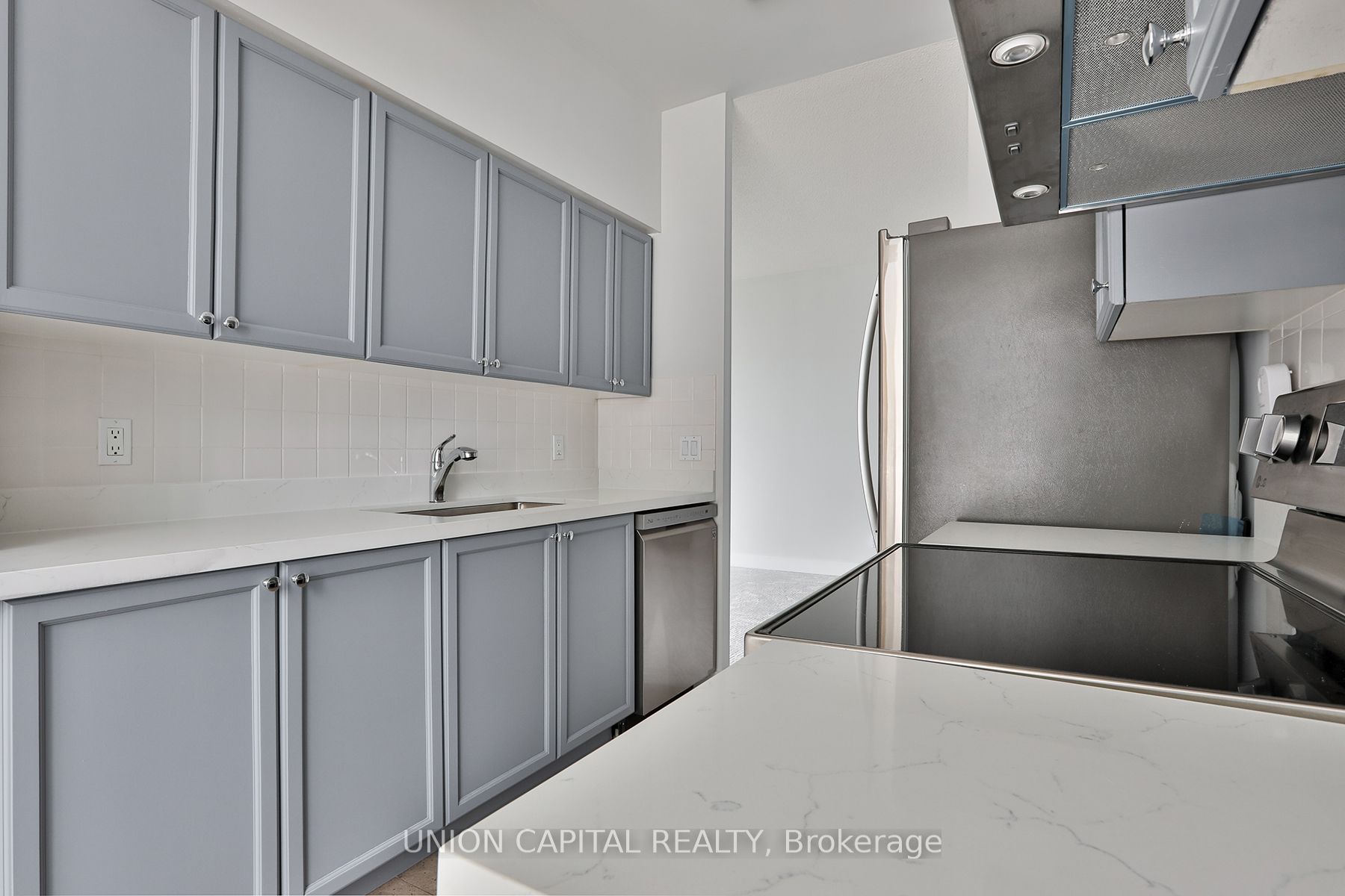 8 Hillcrest Avenue, #507