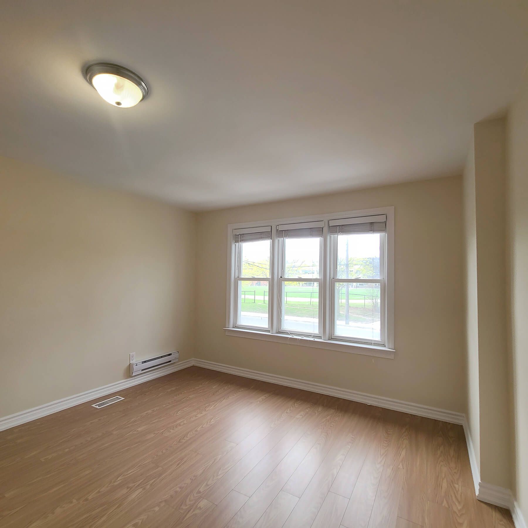 114 Empress Avenue Main