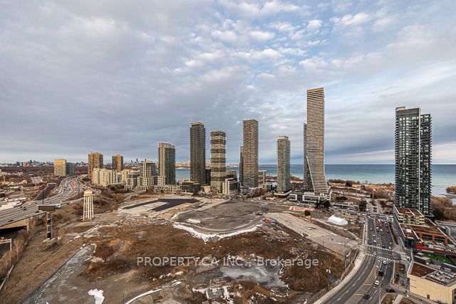 90 Park Lawn Road, #2811