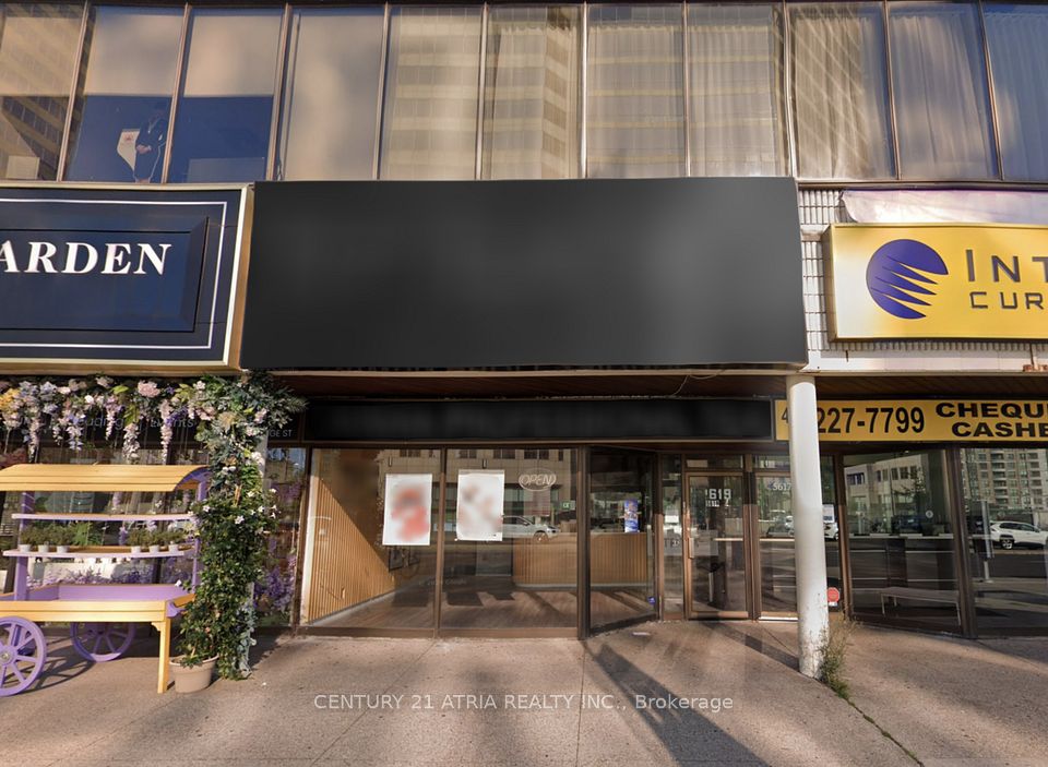 5619 Yonge