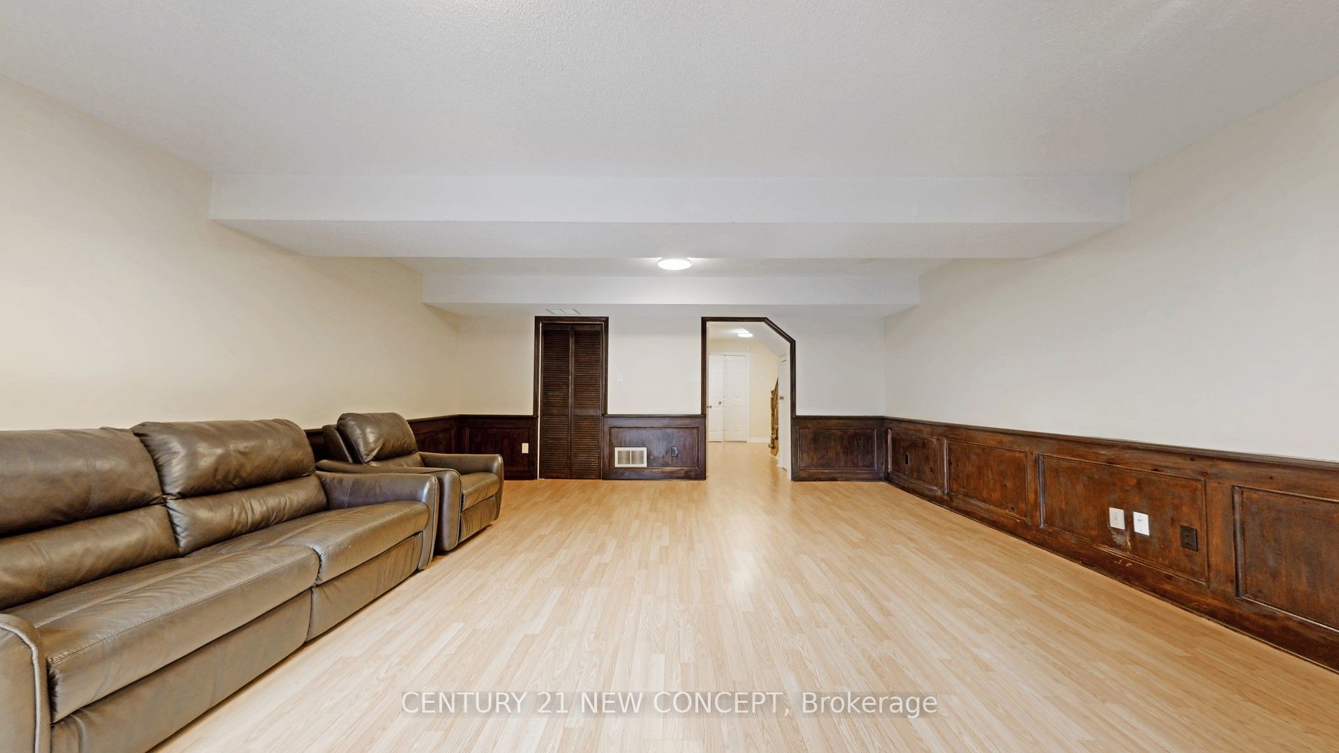 2038 Lumberman Lane