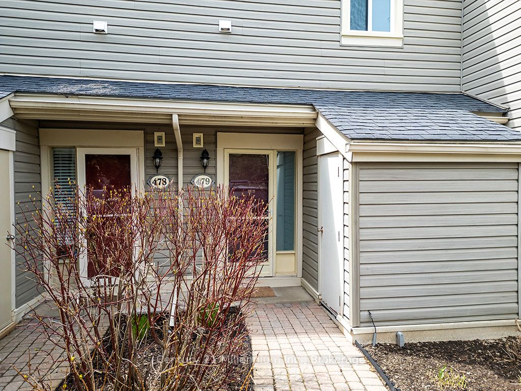 479 Oxbow Crescent, #19