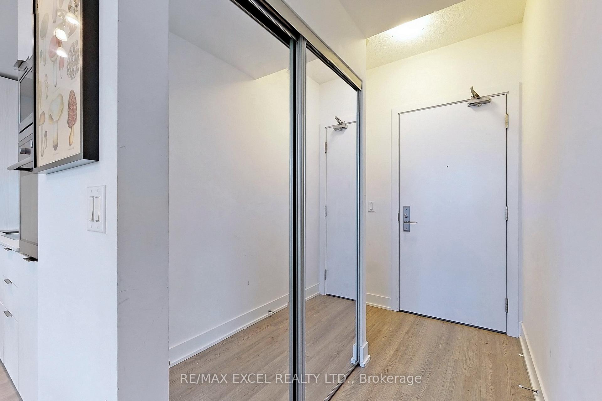 Condo at 318 Richmond, Toronto For sale