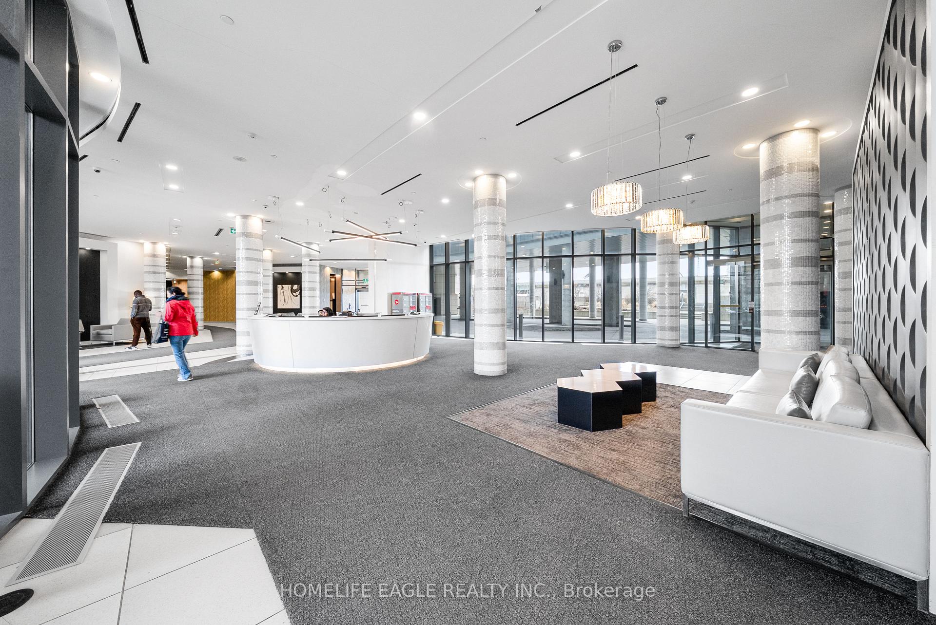 2 Bedrooms Condo at 51 East Liberty, Toronto For sale