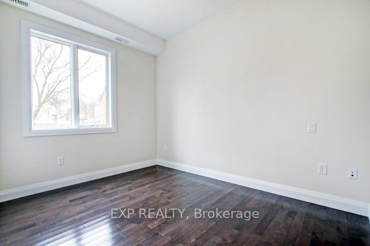 468 Ontario Street, #Unit 2