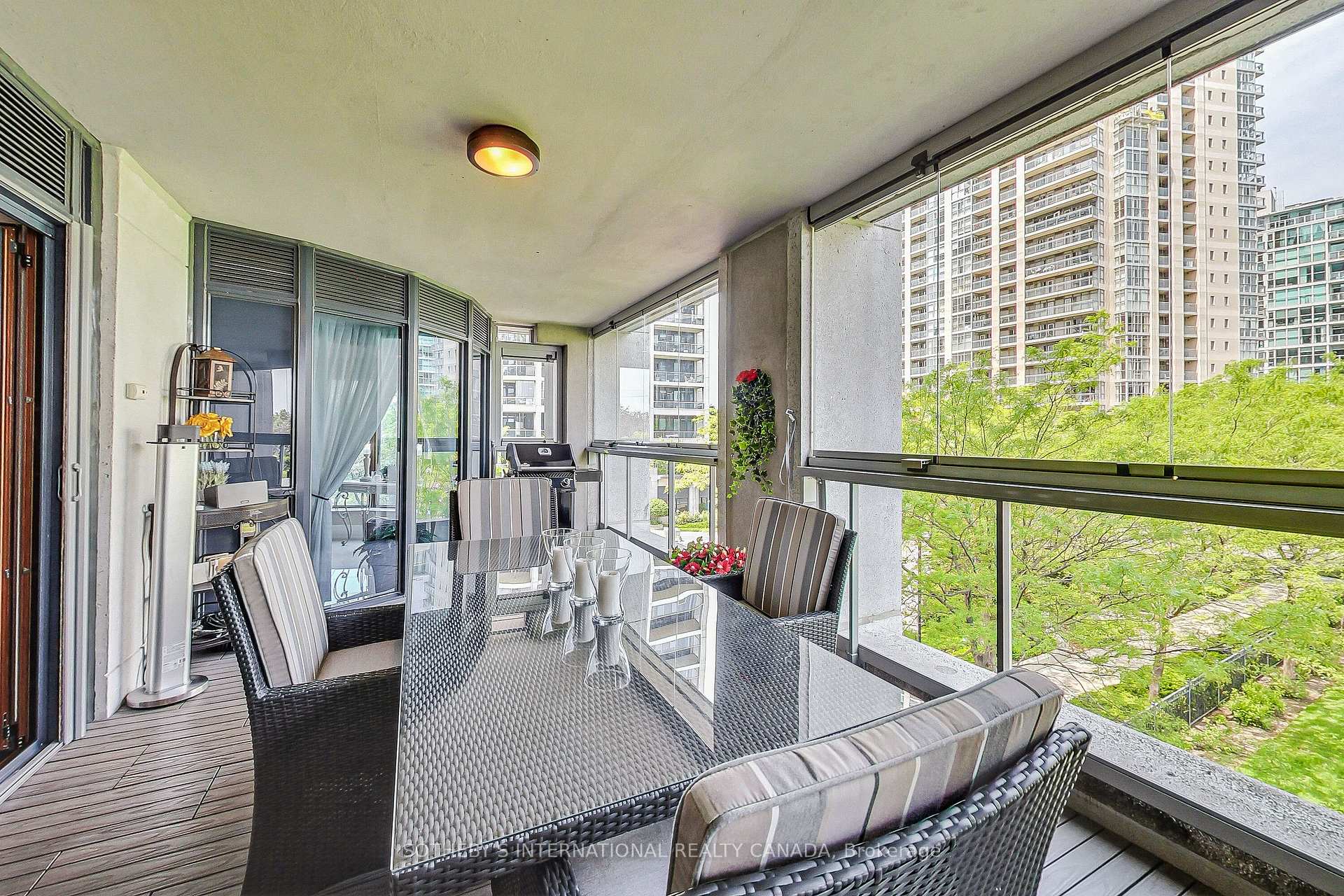 1 Bedroom Condo at 2095 Lake Shore, Toronto For sale