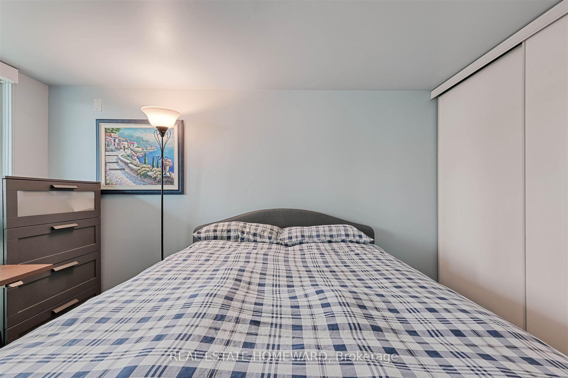 3 Bedrooms Condo at 397 Front, Toronto For sale