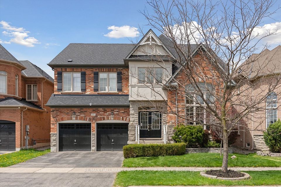 37 Maplebank