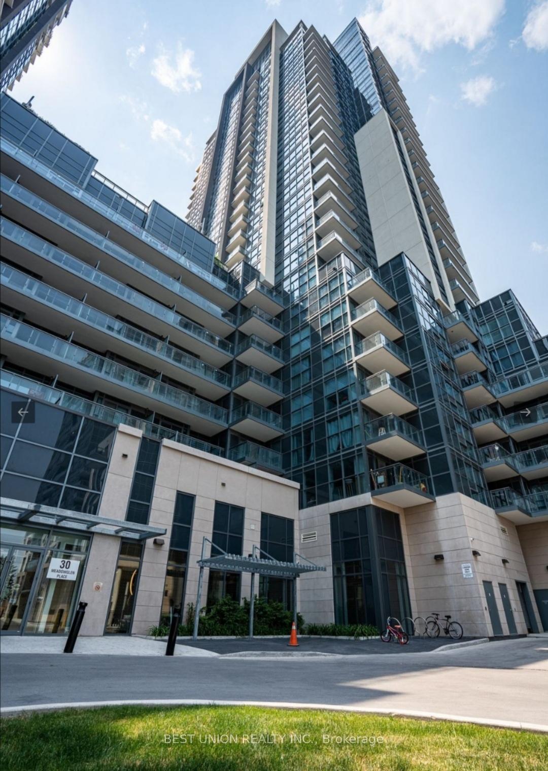 2 Bedrooms Condo at 30 Meadowglen, Toronto For sale