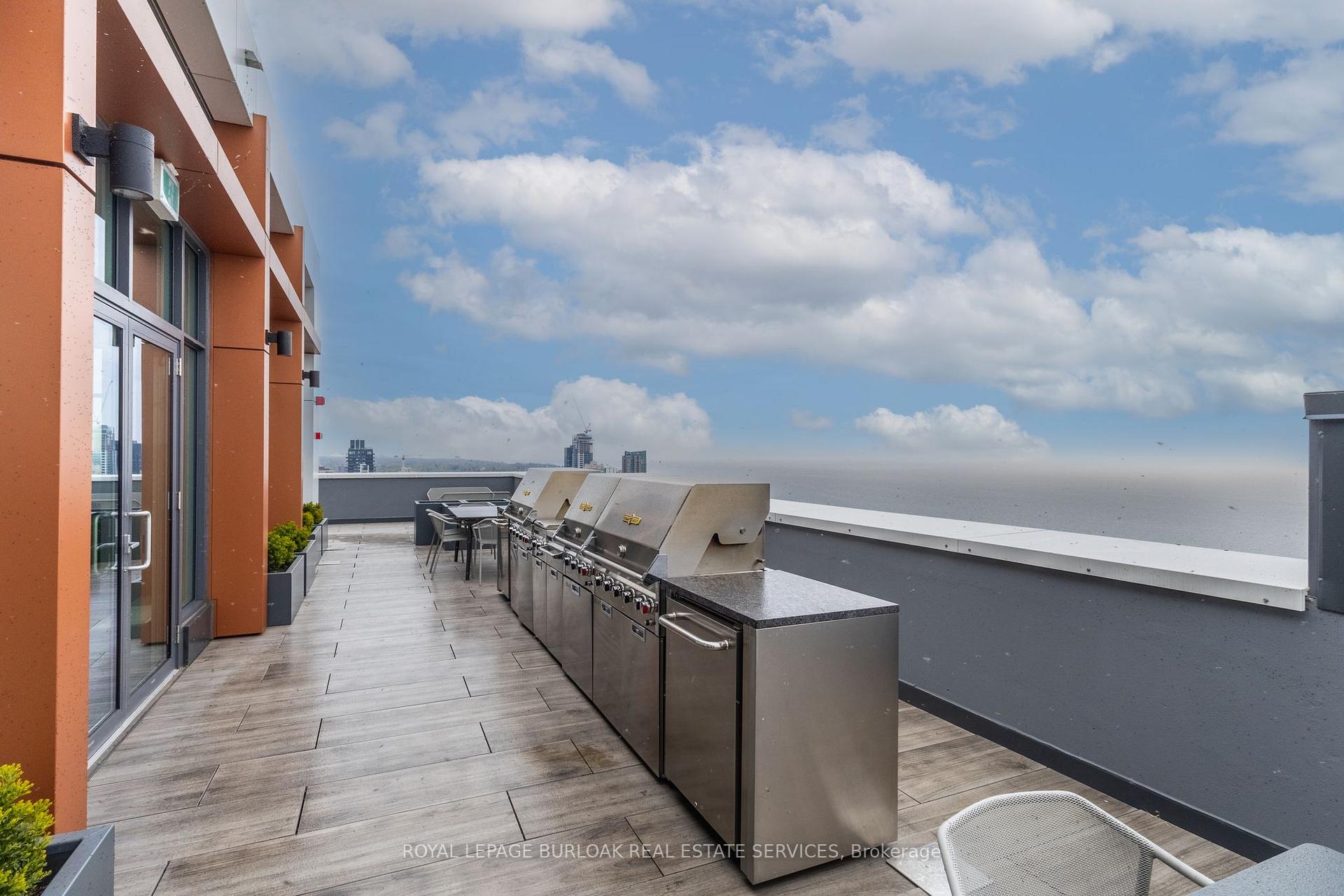 1 Bedroom Condo at 500 Brock, Burlington For sale