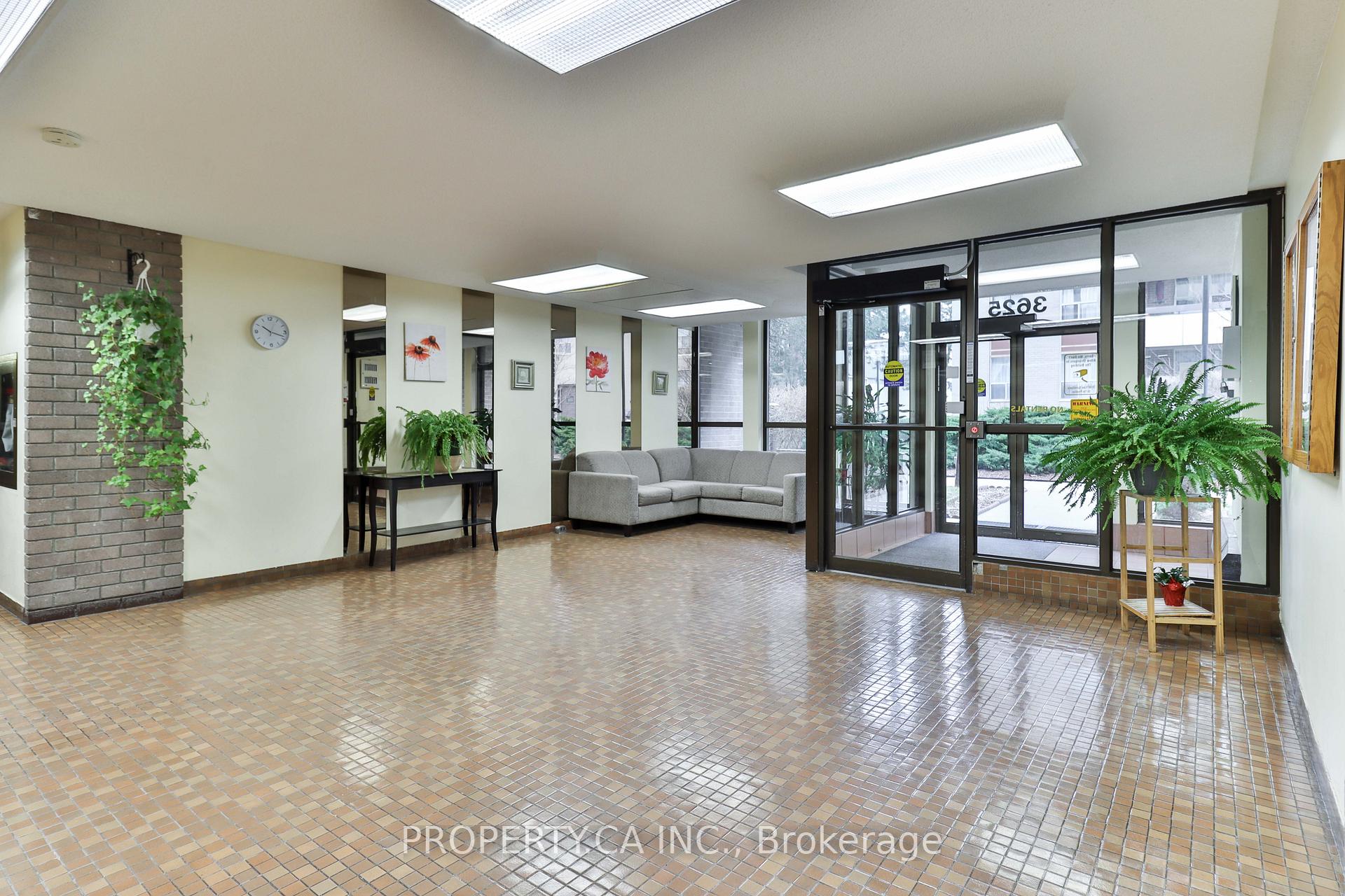 2 Bedrooms Co-op at 3625 Lakeshore, Toronto For sale