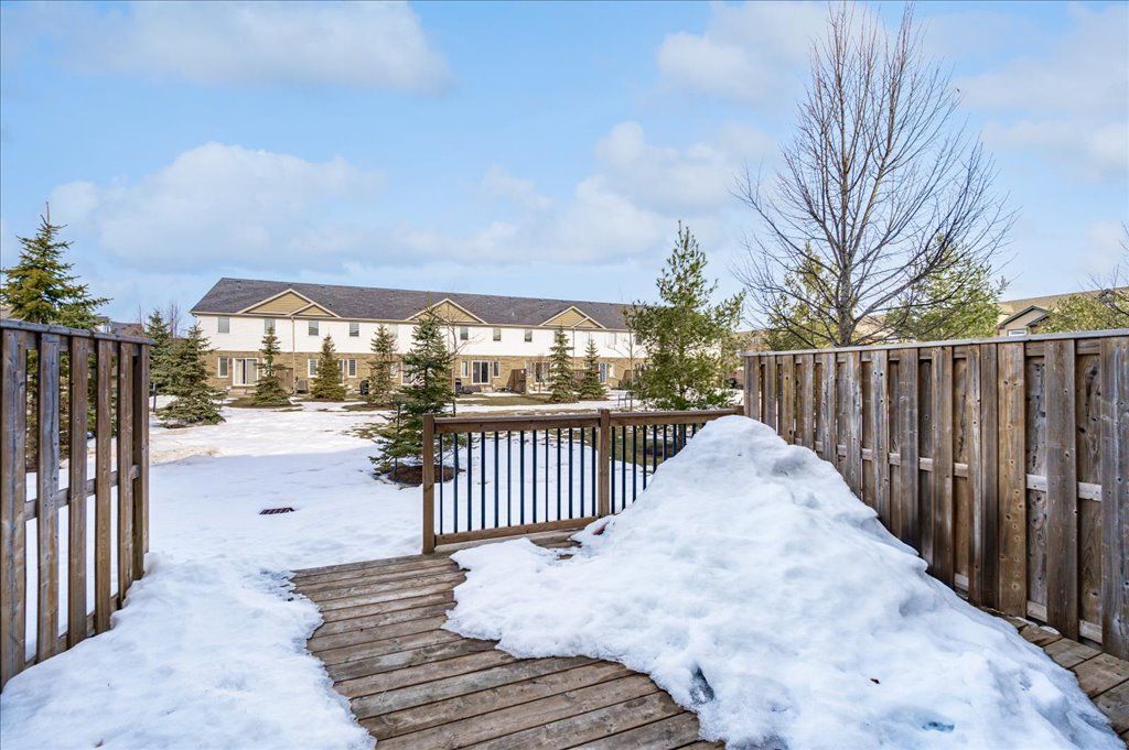 102 Westminster Crescent 102W
