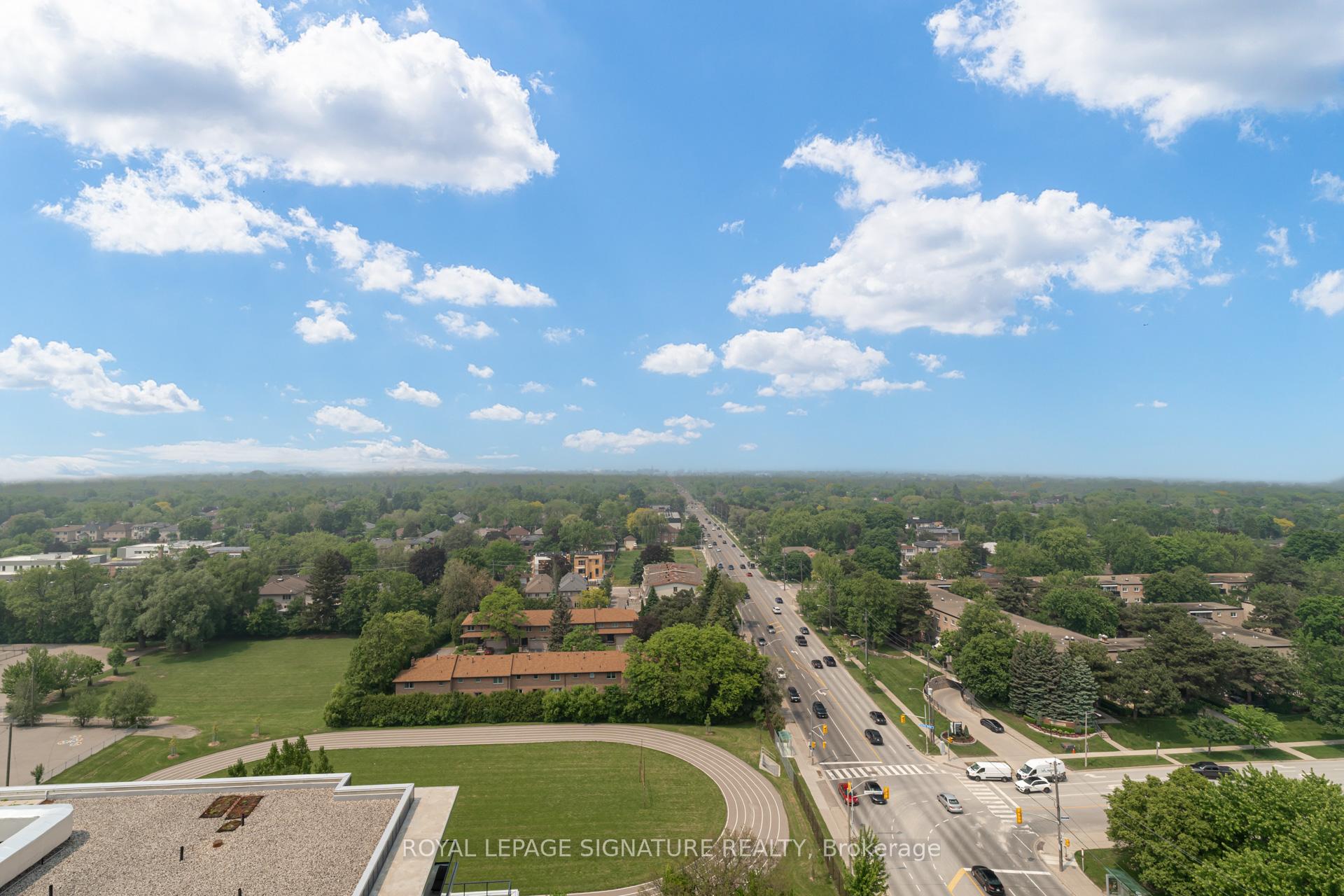 4 Bedrooms Condo at 2 Teagarden, Toronto For sale