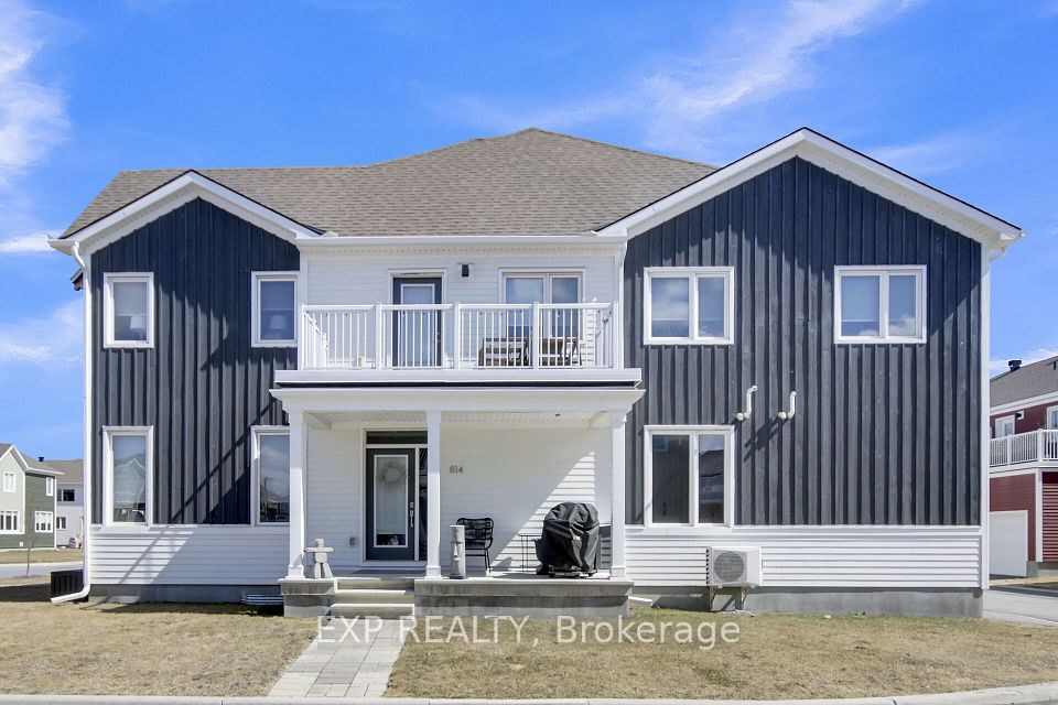 814 Bascule Place