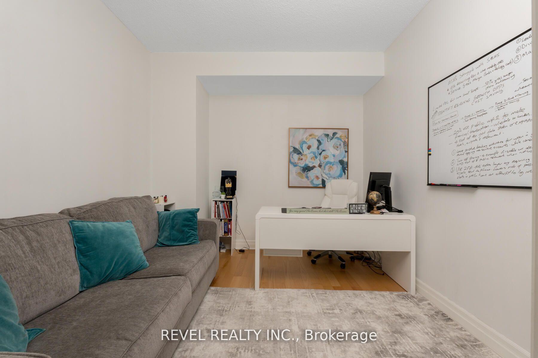 3 Bedrooms Condo at 88 Palace Pier, Toronto For sale