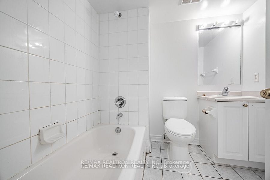 1401 Dupont Street, #225