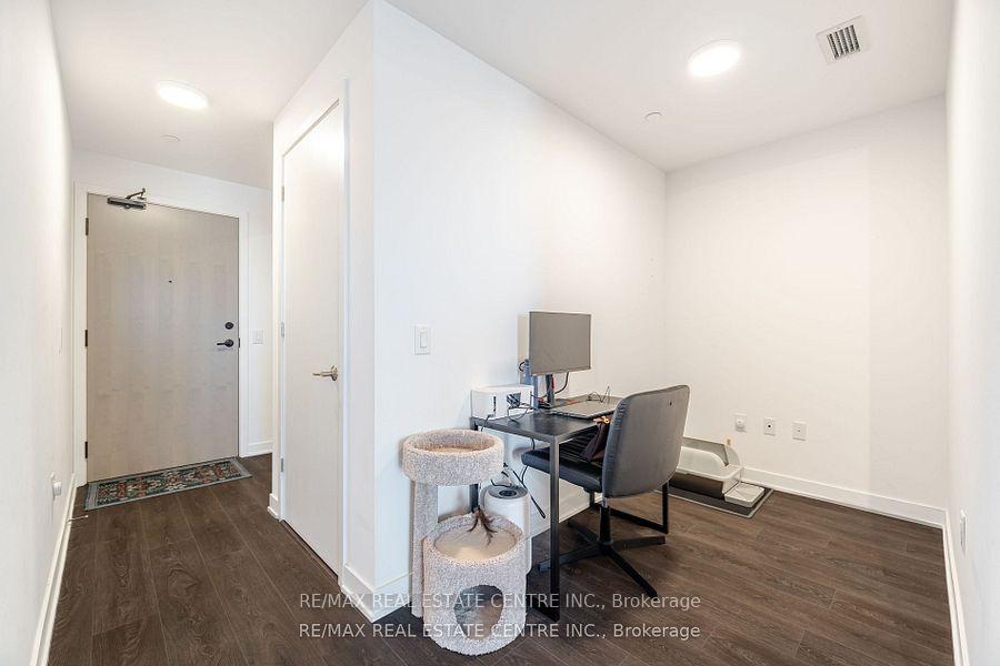2 Bedrooms Condo at 130 River, Toronto For sale