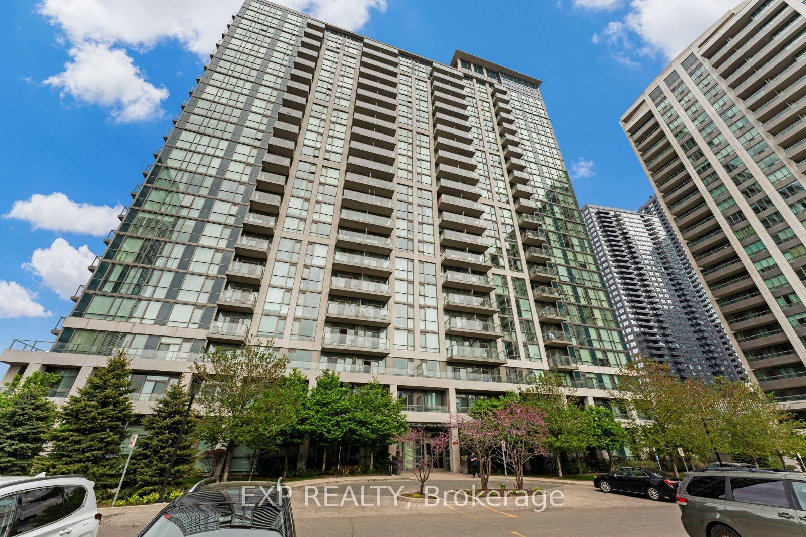 2 Bedrooms Condo at 339 Rathburn, Mississauga For sale