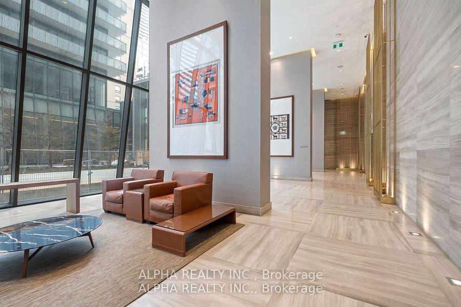 3 Bedrooms Condo at 50 Charles St E, Toronto For sale