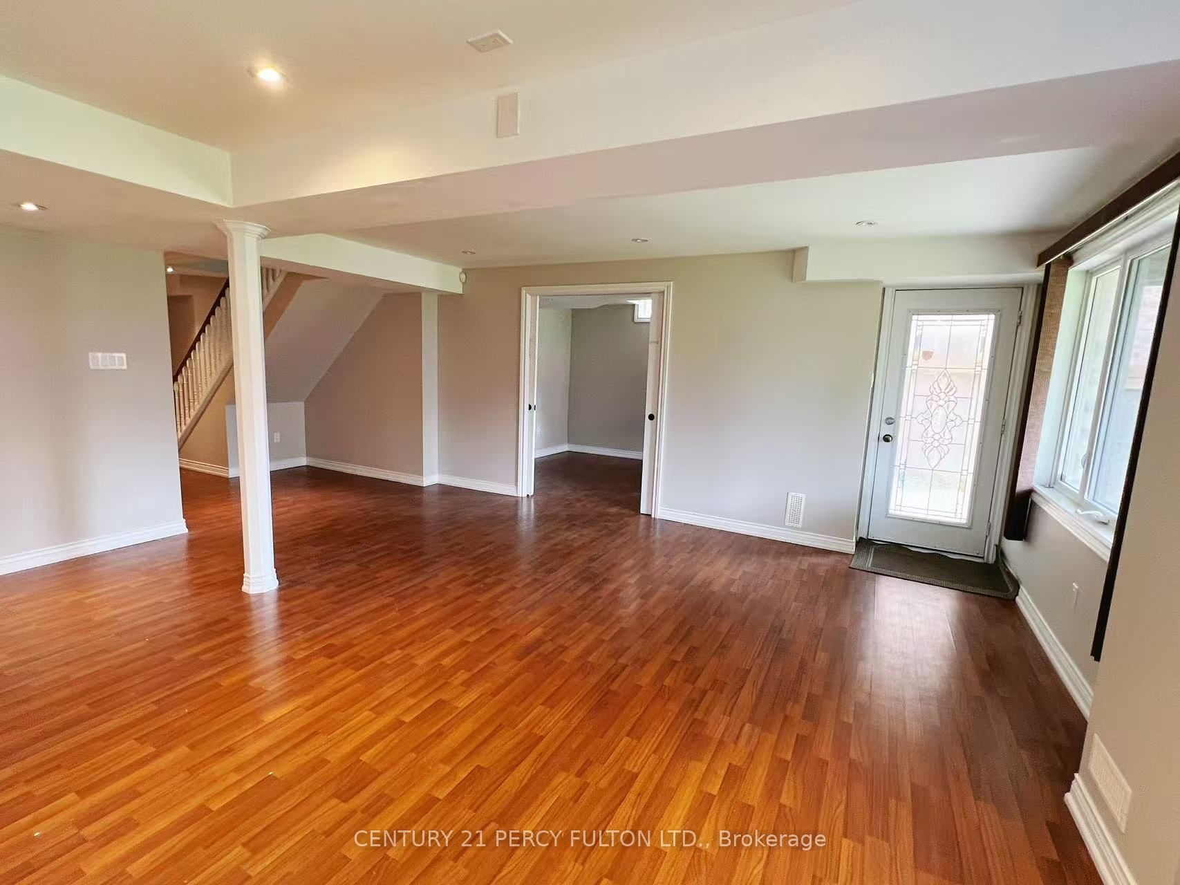 359 Woodspring Avenue