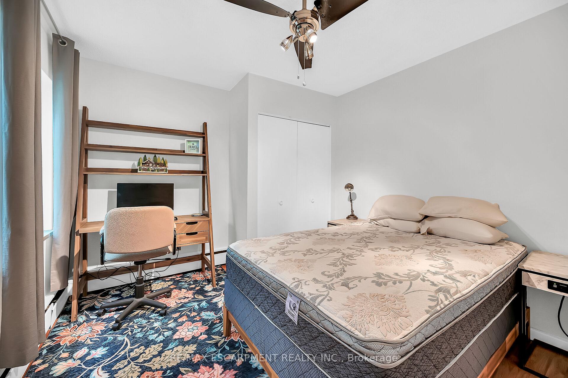 1 Bedroom Co-op at 40 Robinson, Hamilton For sale