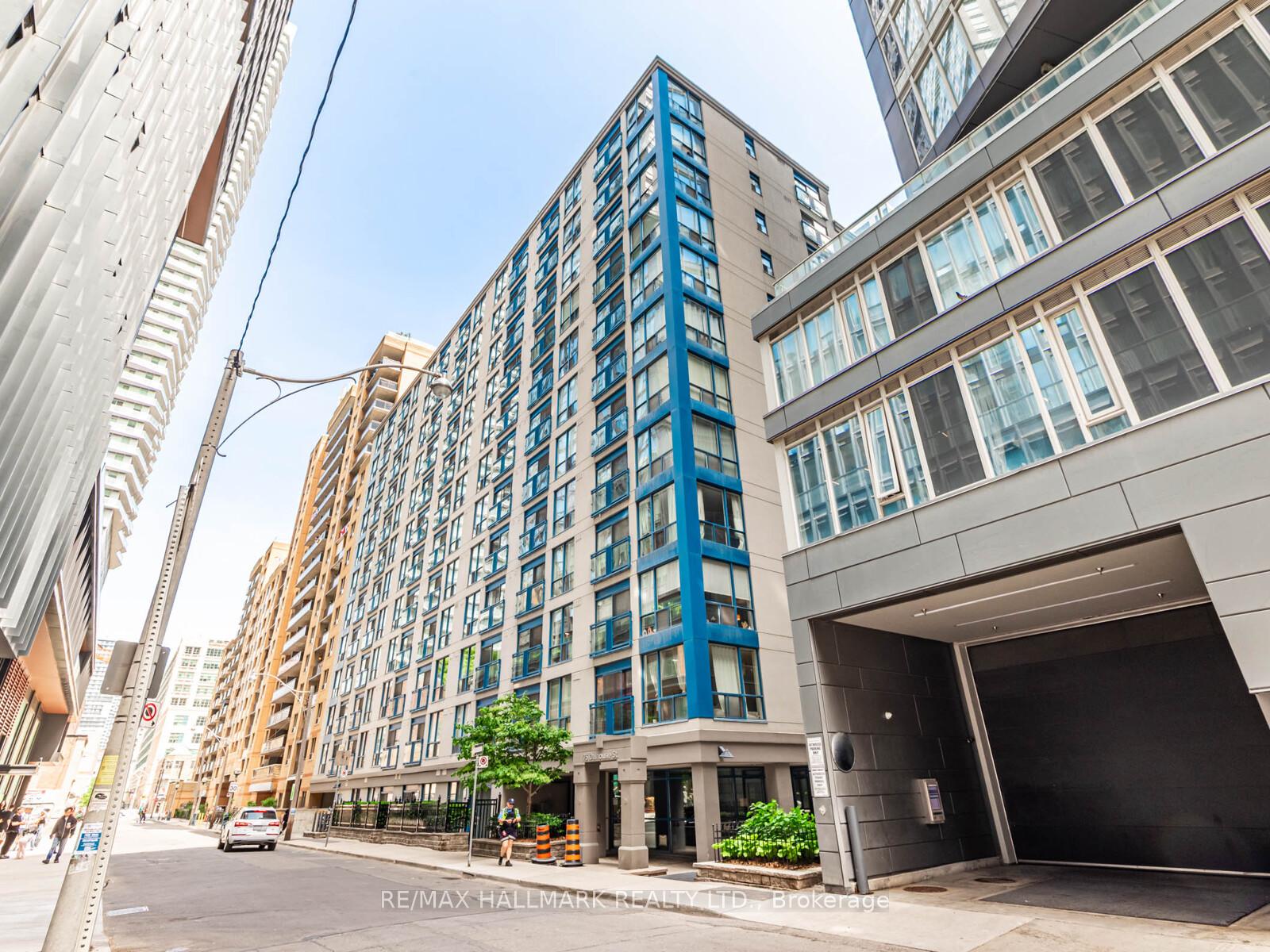1 Bedroom Condo at 75 Dalhousie, Toronto For sale
