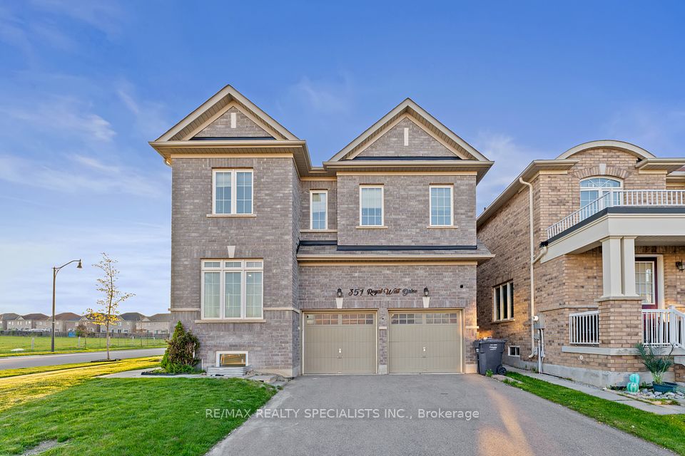 351 Royal West