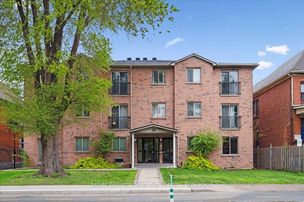 1 Bedroom Condo at 28 Victoria, Hamilton For sale