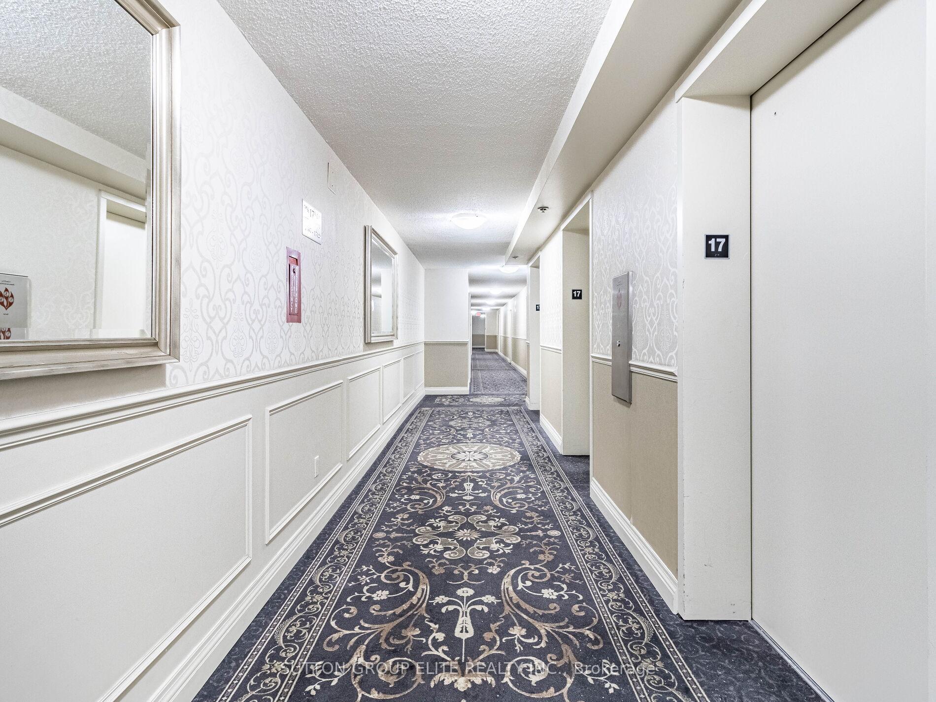 2 Bedrooms Condo at 50 Elm, Mississauga For sale