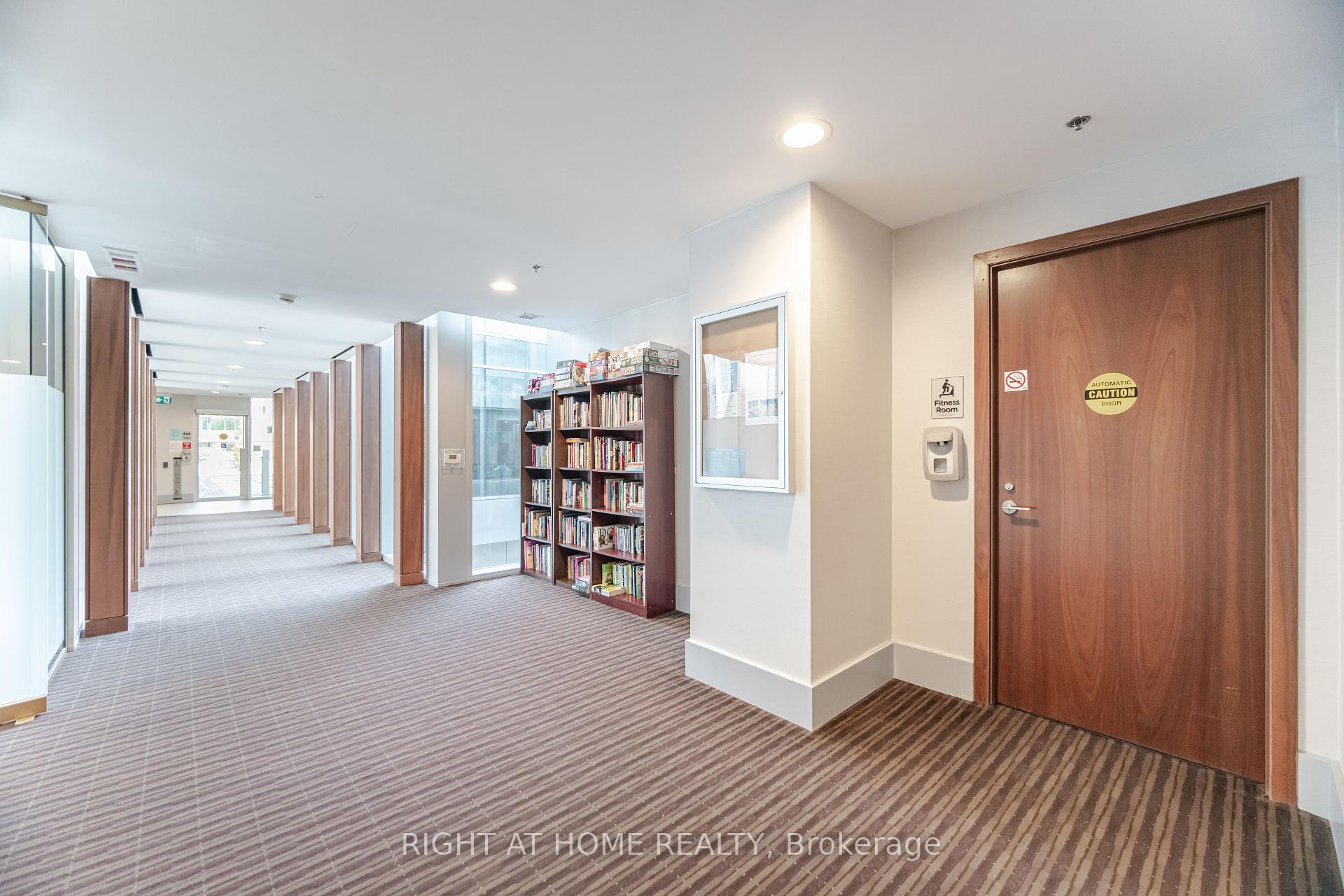 1 Bedroom Condo at 455 Front, Toronto For sale