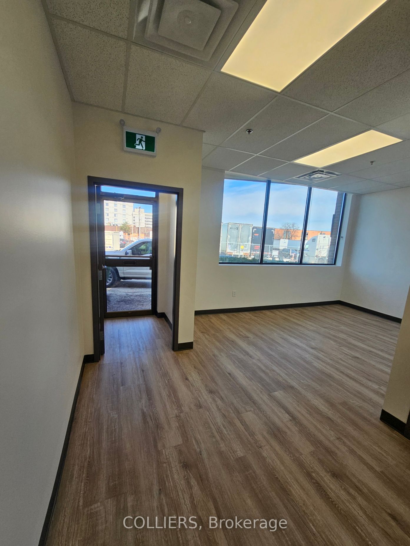 215 Carlingview Drive, #202