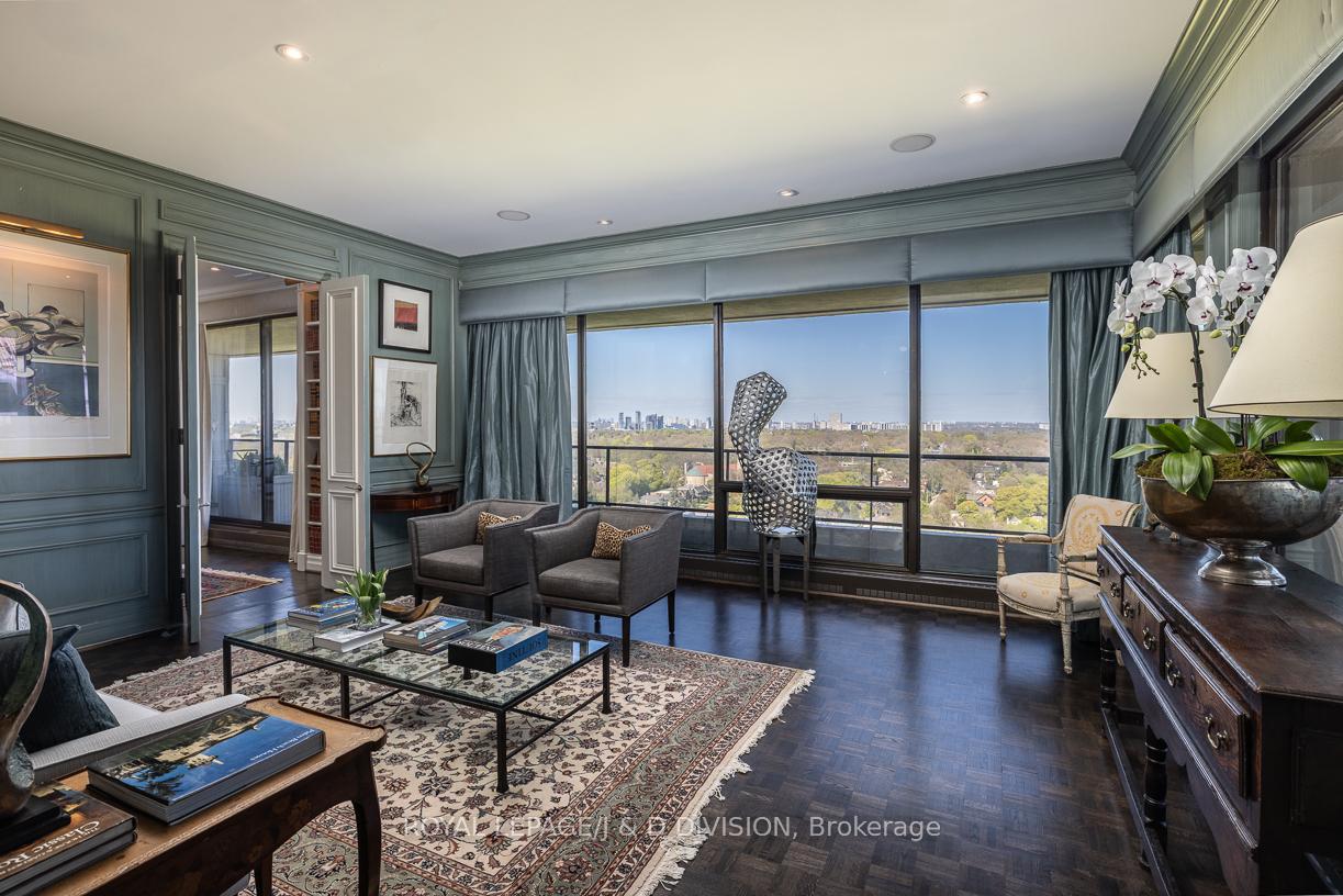 1 Bedroom Co-op at 20 Avoca, Toronto For sale