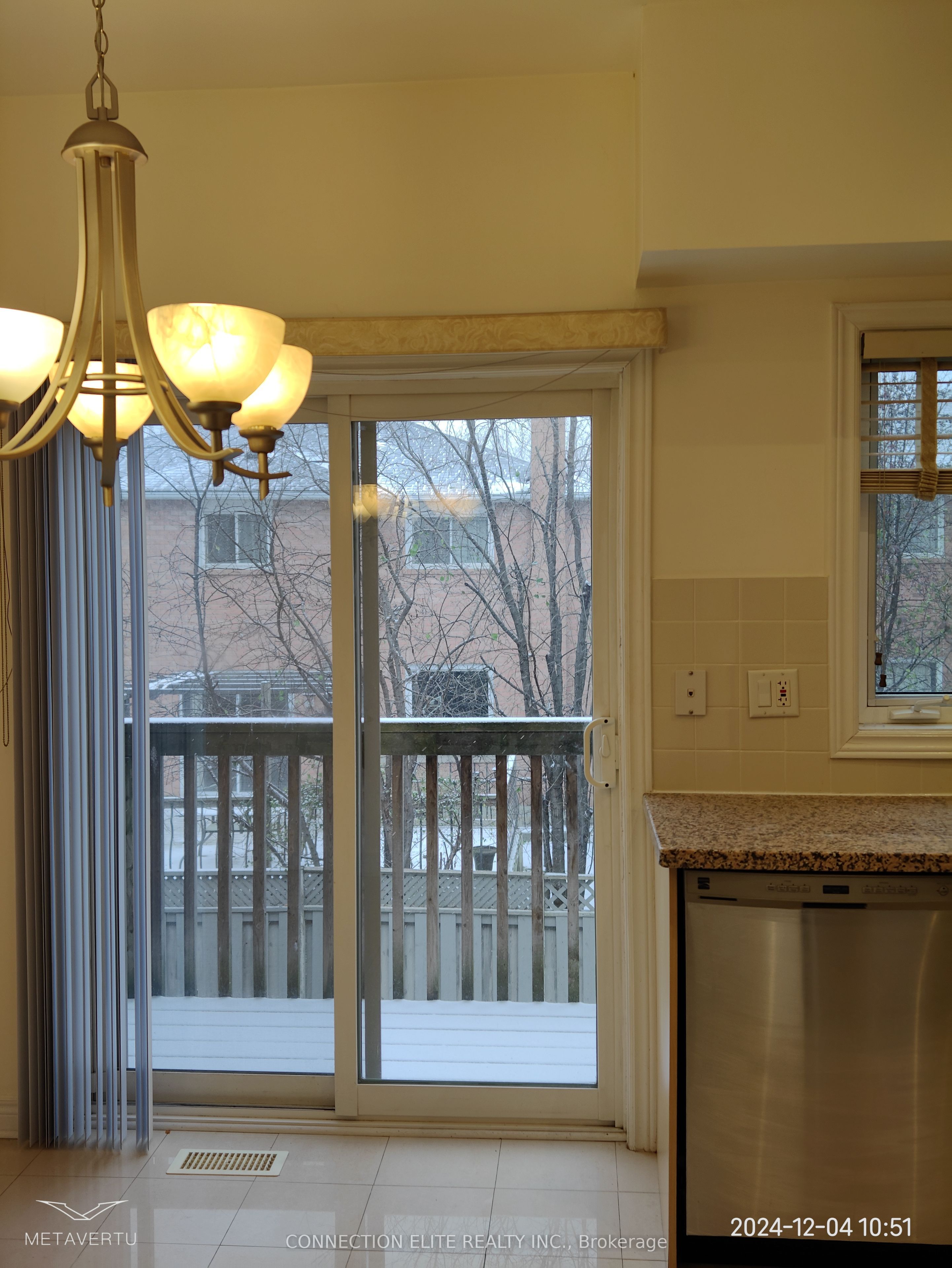 9133 Bayview Avenue, #37