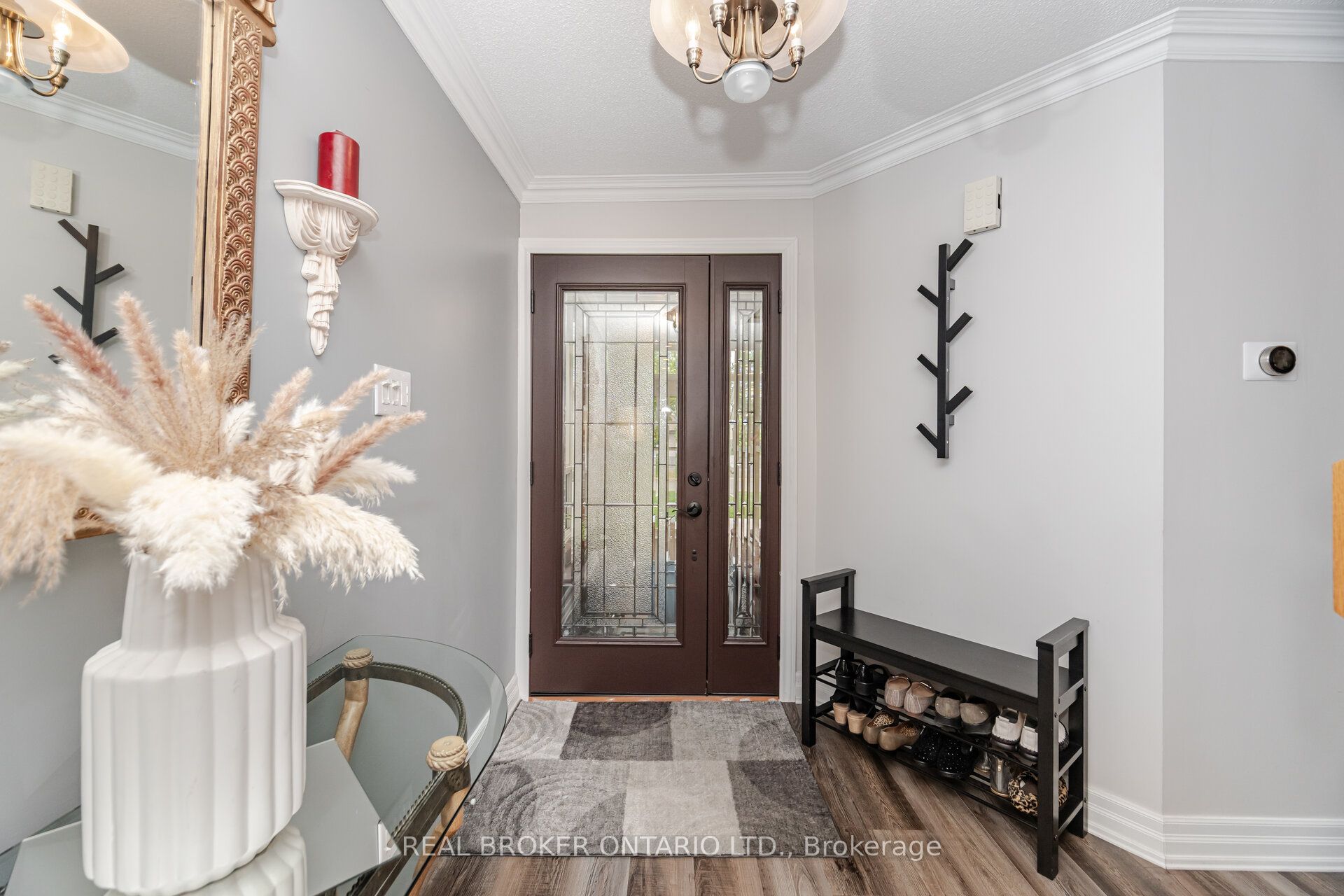28 Lacewood Crescent, Brampton, ON L6S 3K4