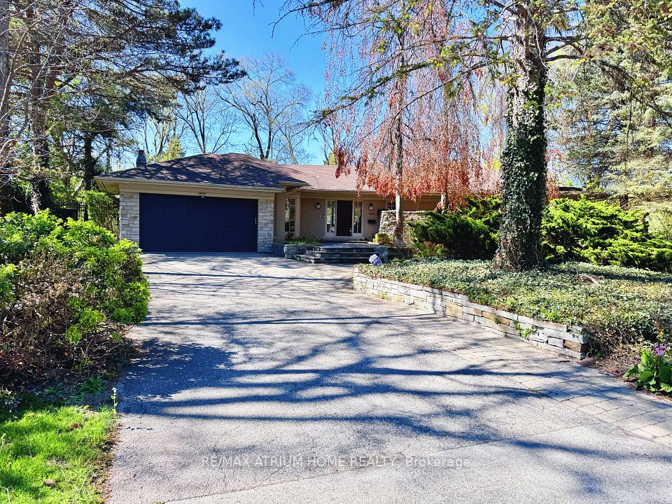 223 Trelawn