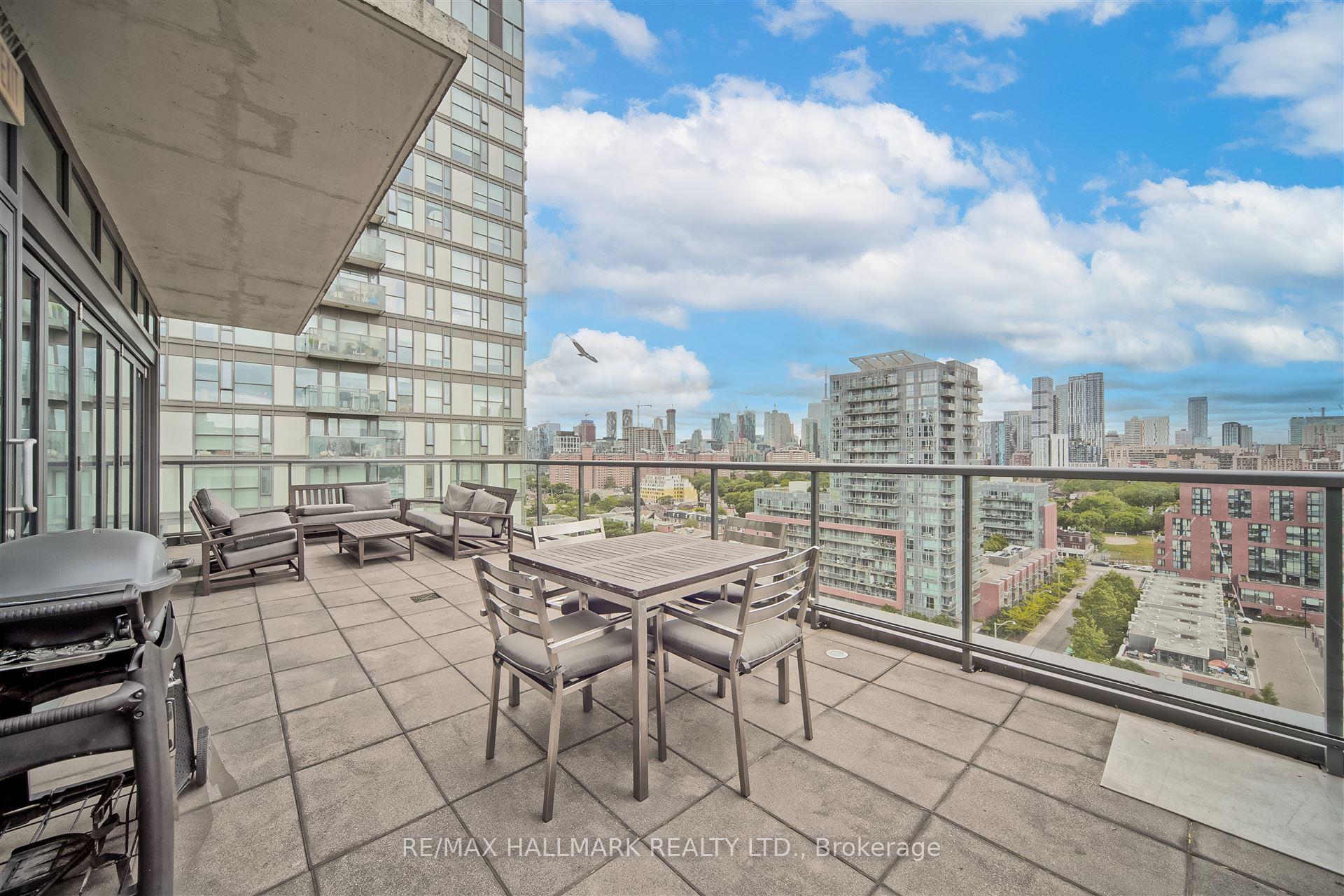 2 Bedrooms Condo at 260 Sackville, Toronto For sale