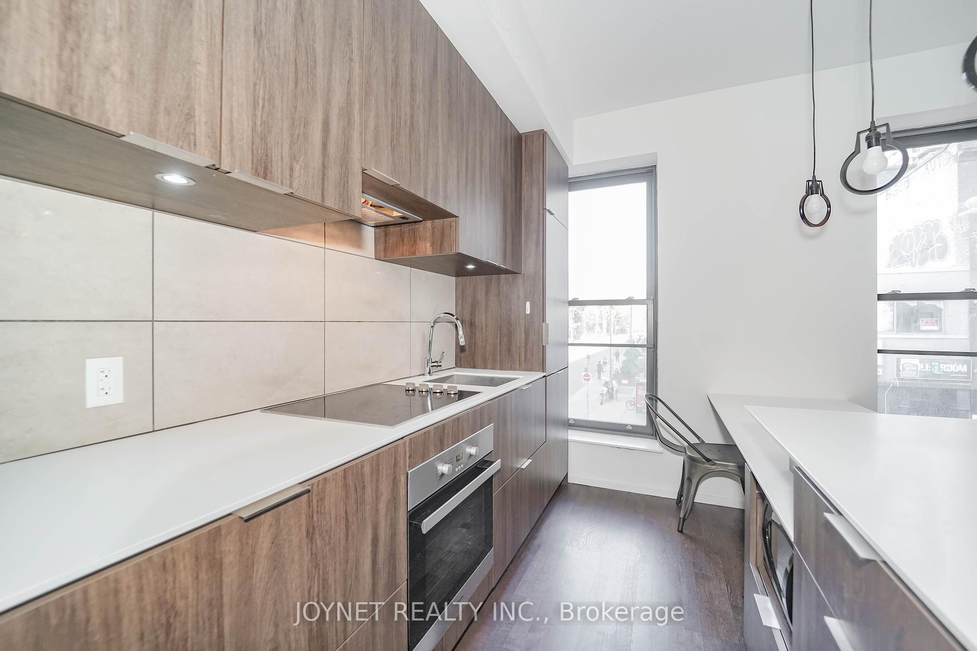 1 Bedroom Condo at 5 St Joseph, Toronto For sale