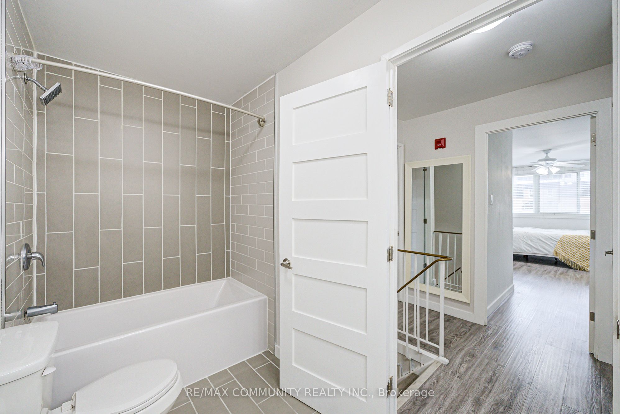 100 Mornelle Court, #1078