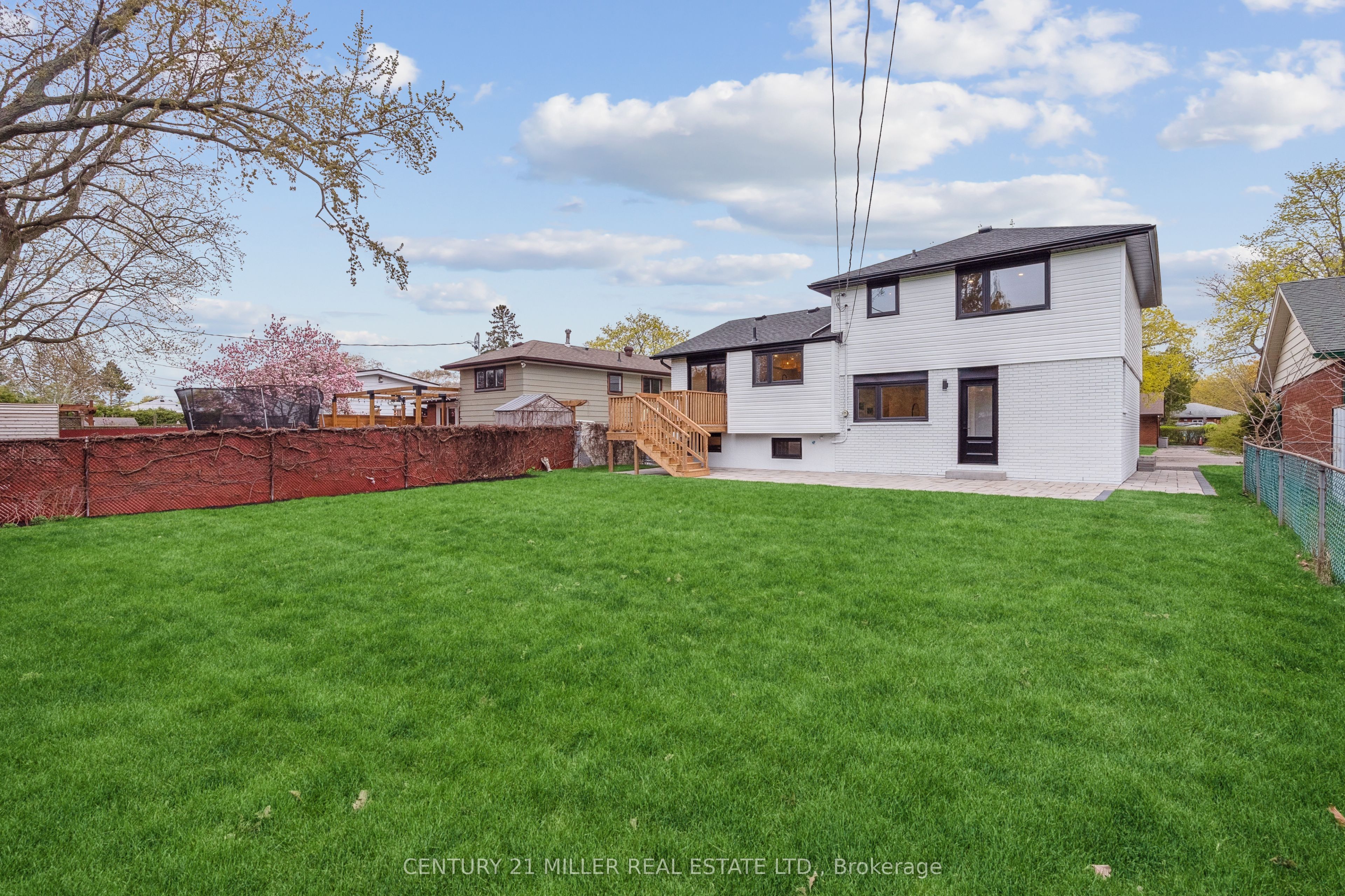5436 Windermere Drive