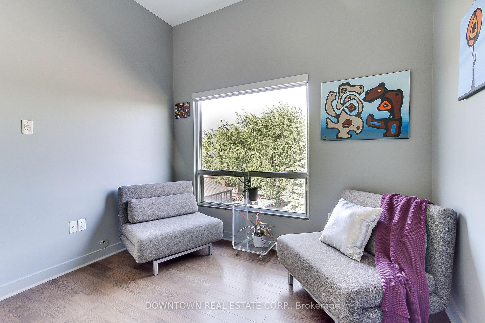 2 Bedrooms Condo at 53 Colgate, Toronto For sale