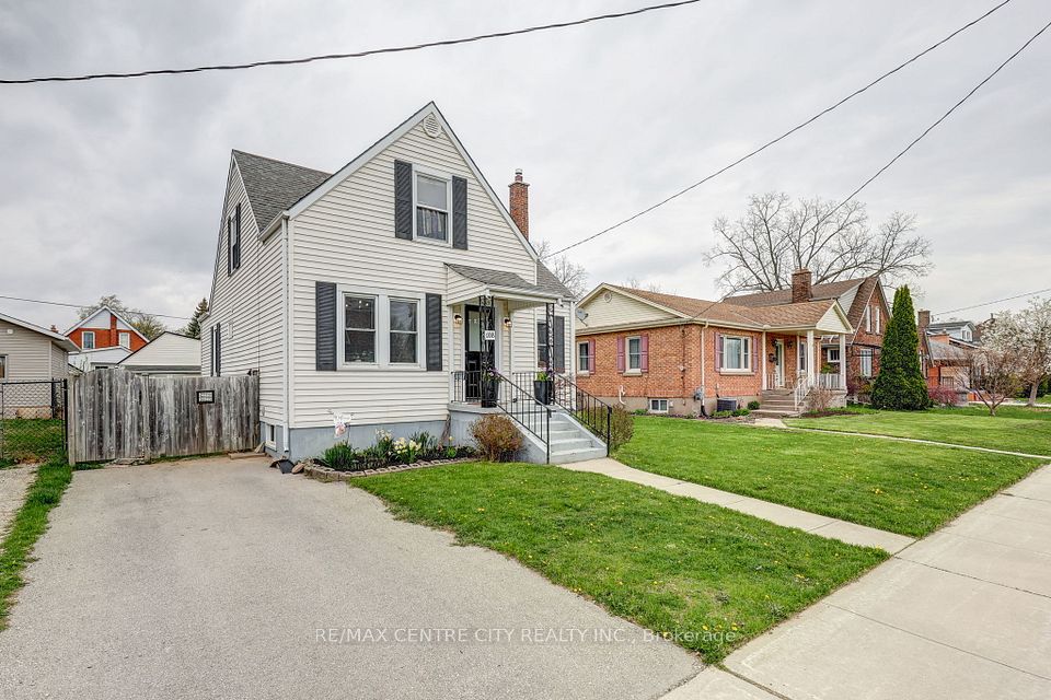 108 Myrtle