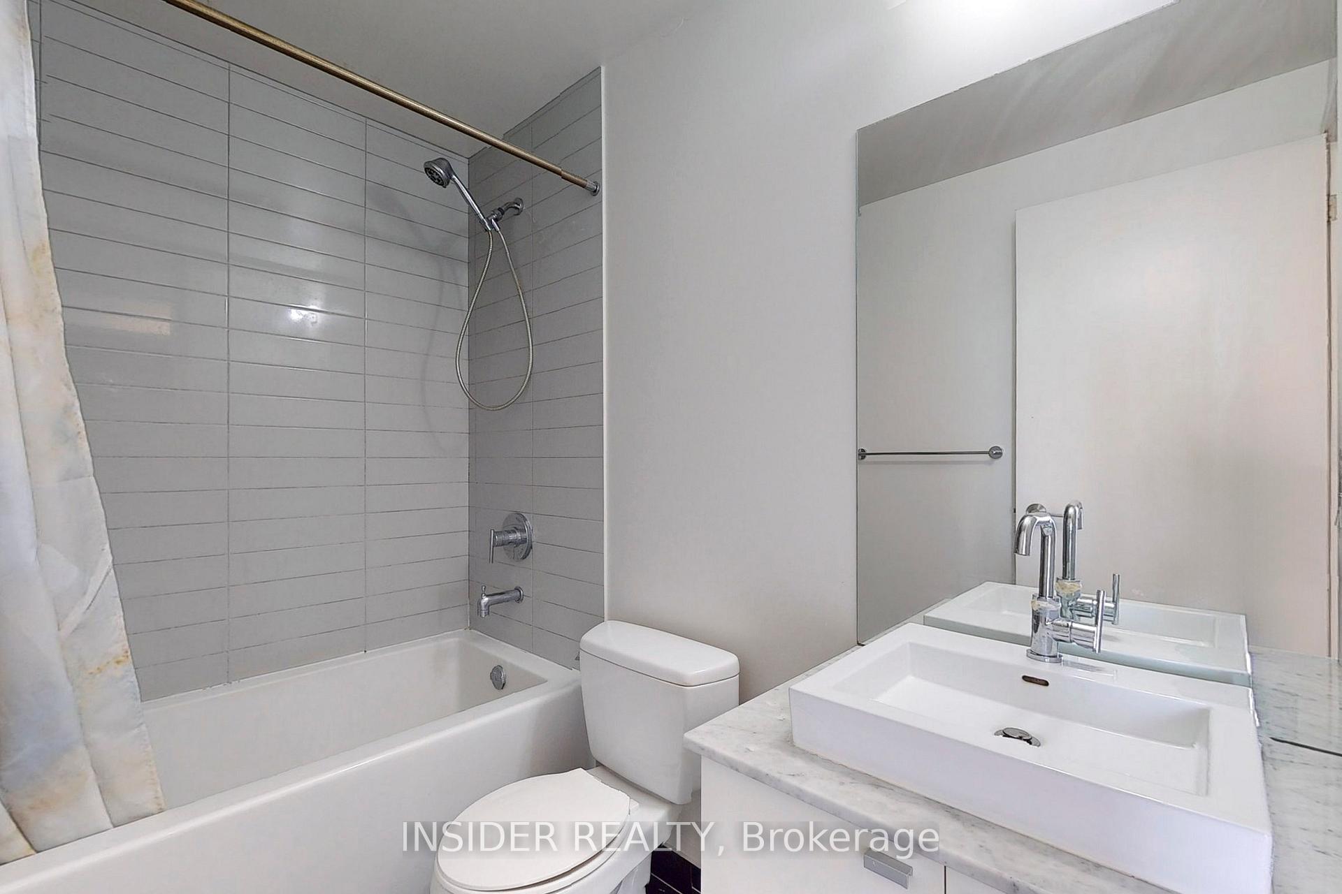 1 Bedroom Condo at 105 The Queensway,  Toronto For sale