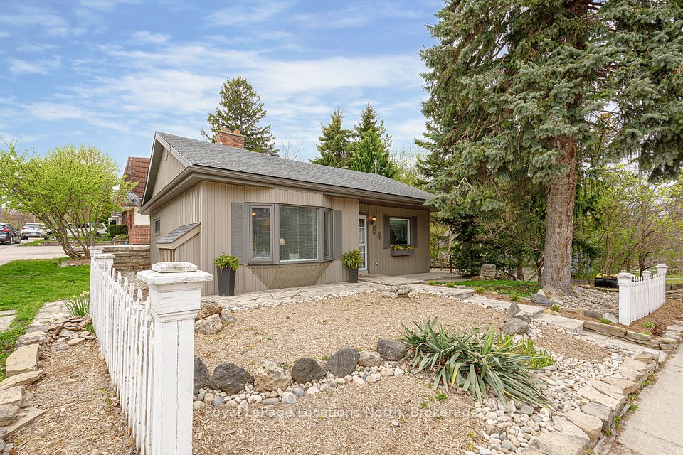 84 Sykes Street, Meaford, ON N4L 1E3