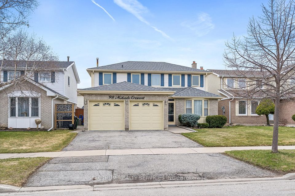 98 Mikado Crescent