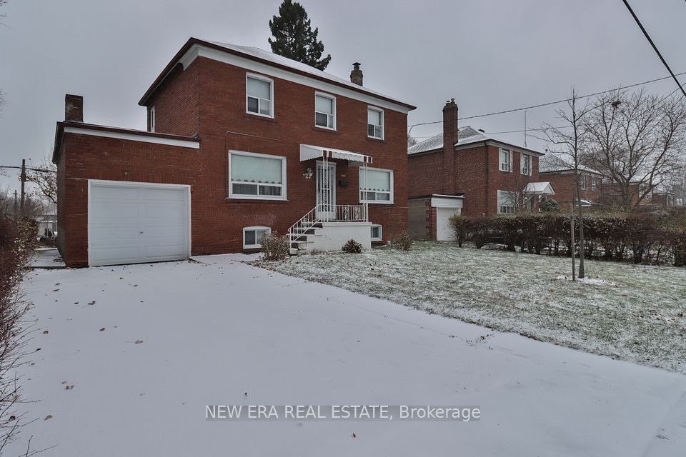 27 Dell Park