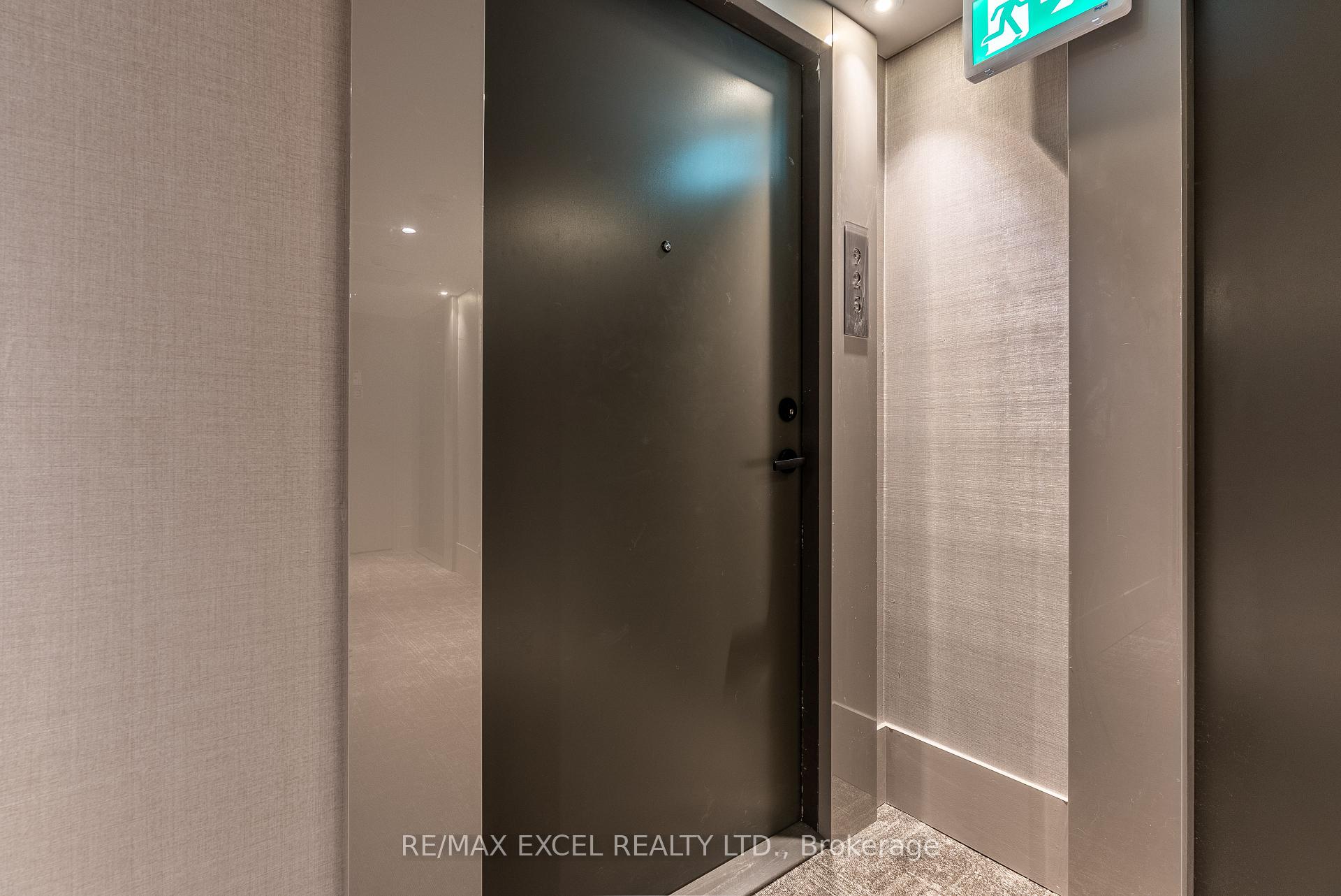 2 Bedrooms Condo at 2031 Kennedy, Toronto For sale