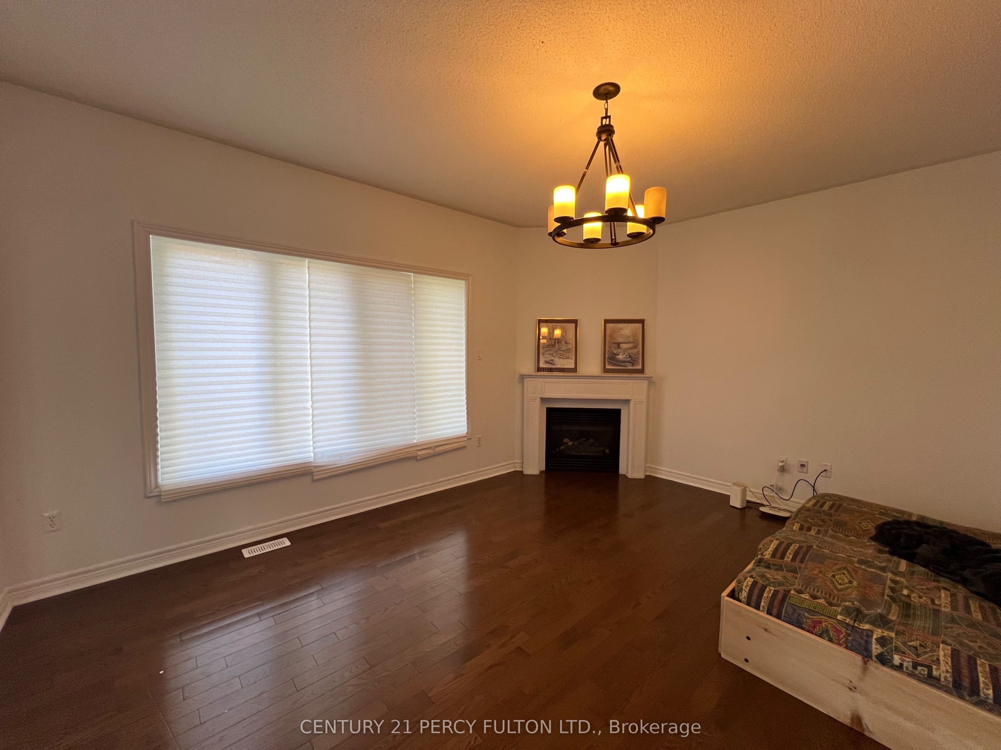 359 Woodspring Avenue